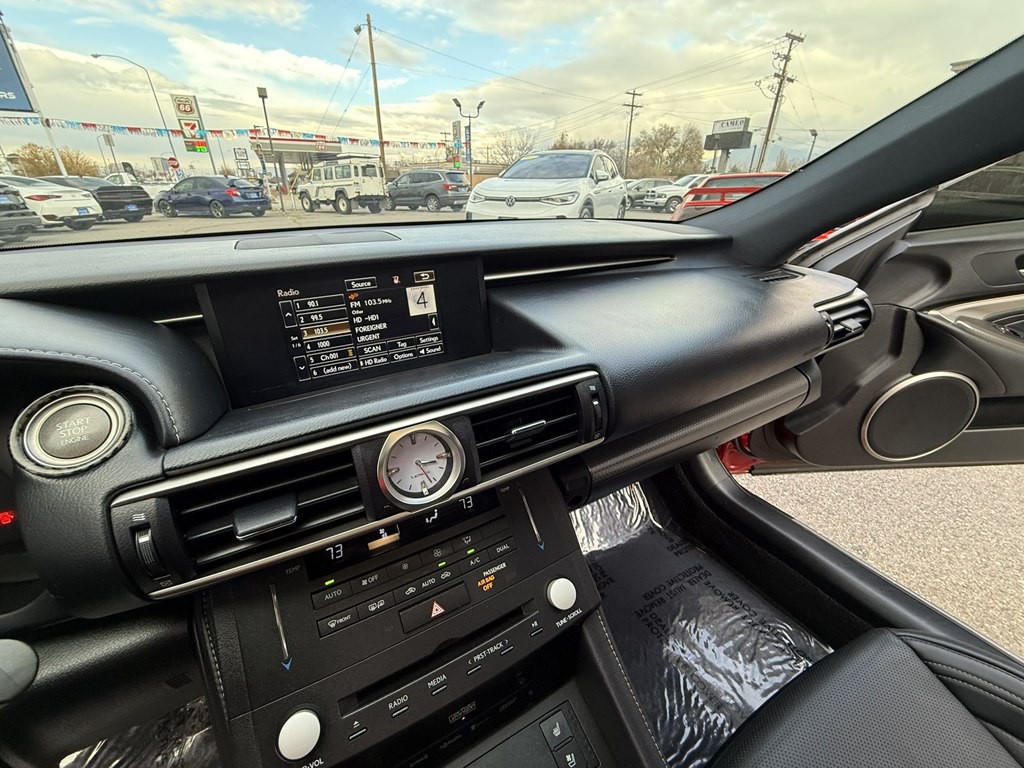 2016 Lexus RC Image 12