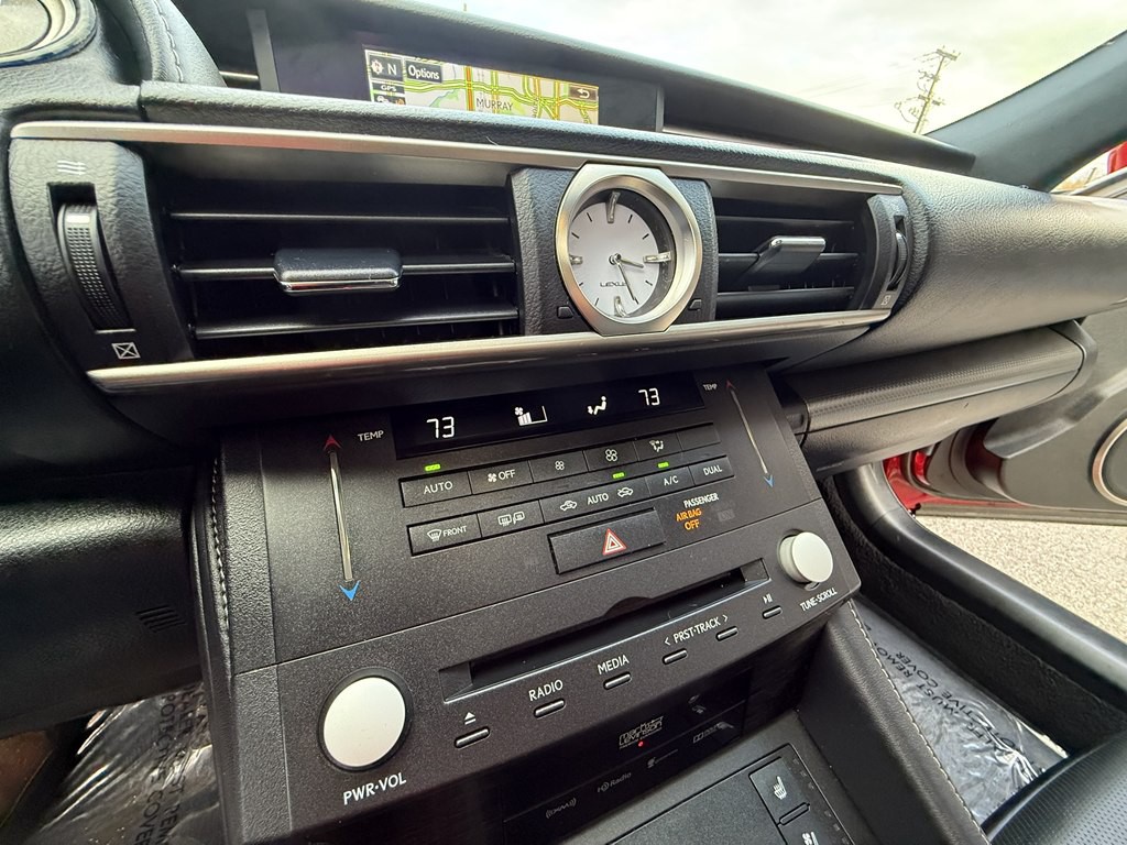 2016 Lexus RC Image 15