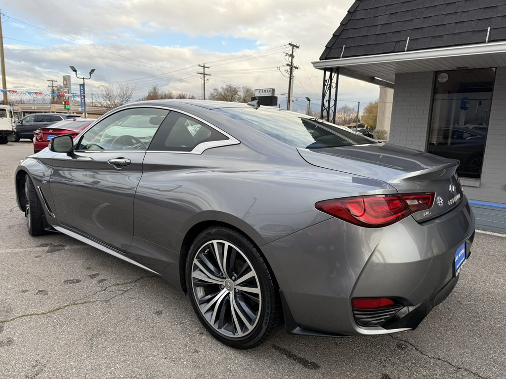 2018 INFINITI Q60 Image 3