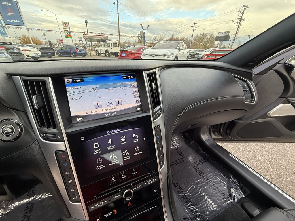 2018 INFINITI Q60 Image 12