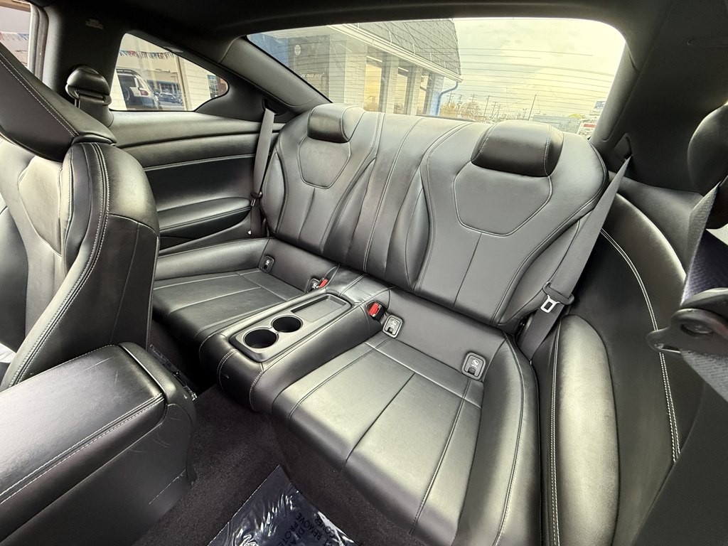 2018 INFINITI Q60 Image 19