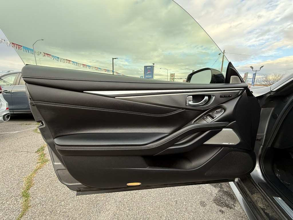 2018 INFINITI Q60 Image 20