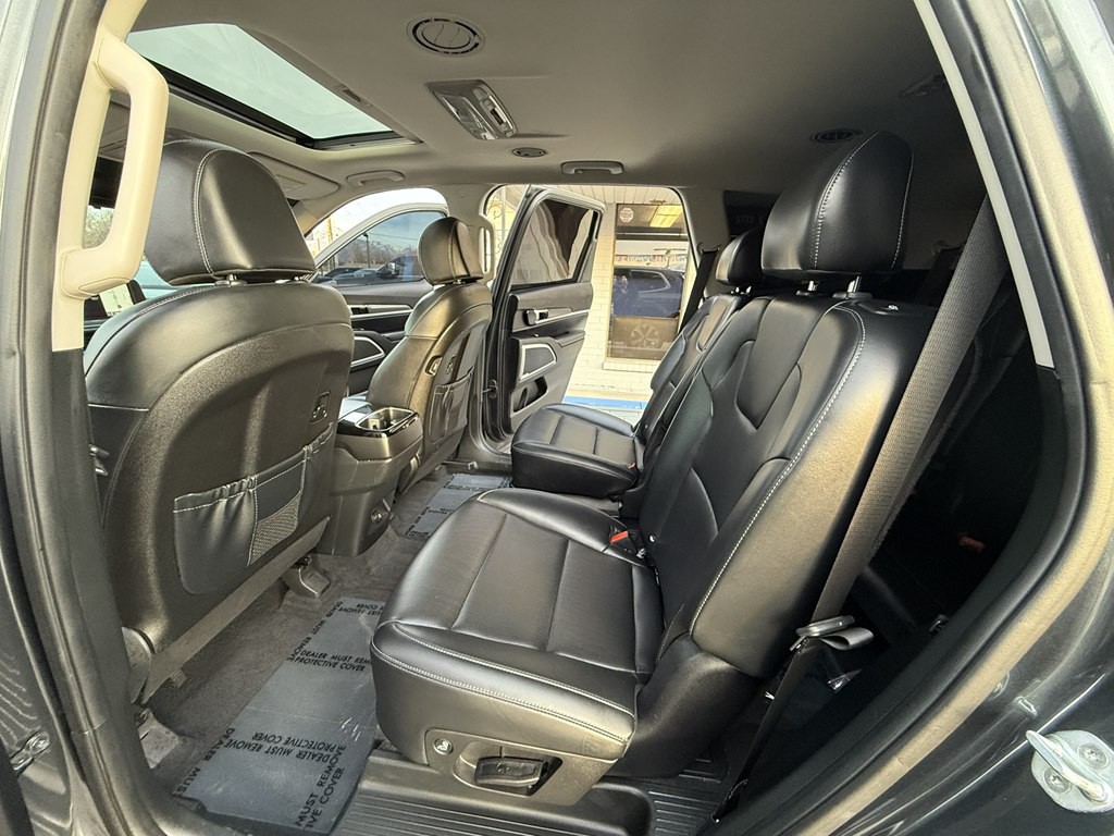 2022 Kia Telluride Image 22