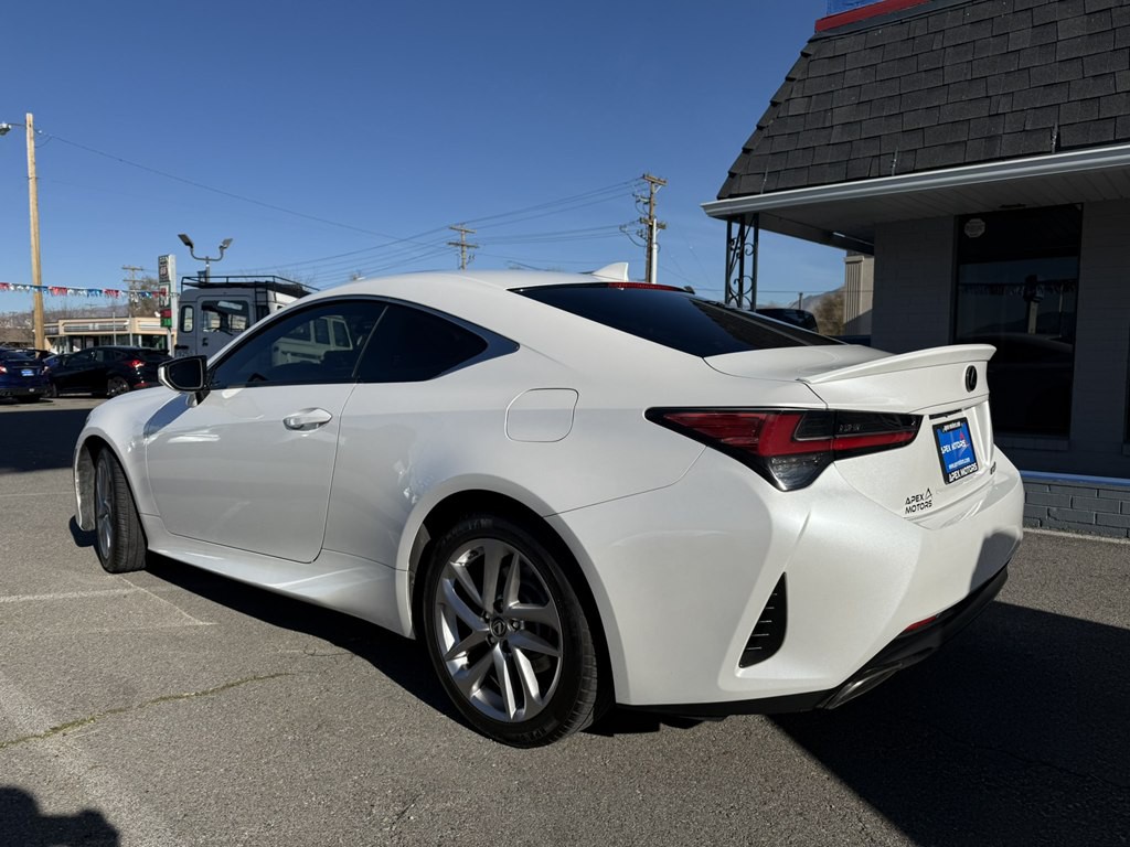 2019 Lexus RC Image 3