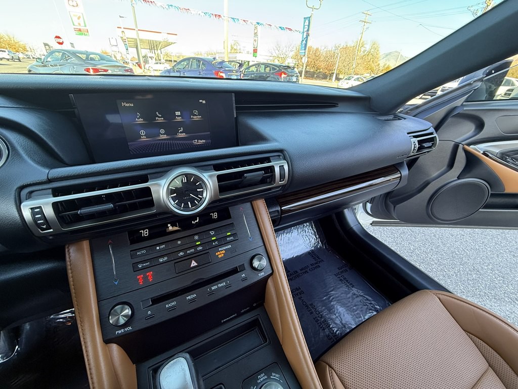 2019 Lexus RC Image 11