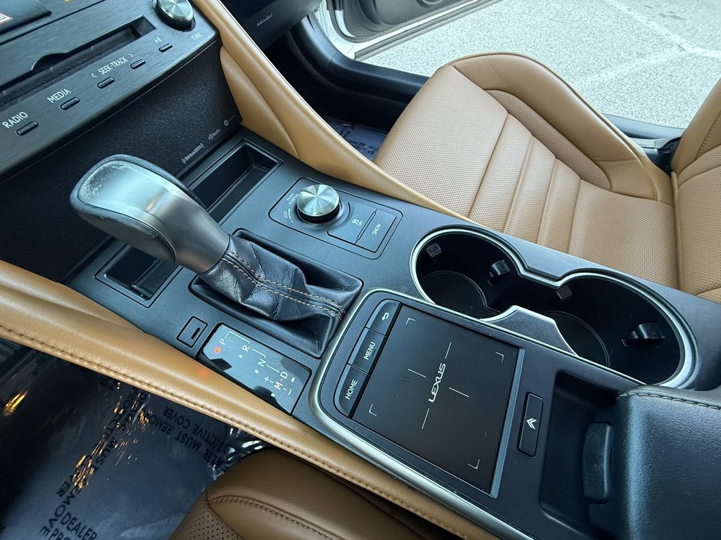 2019 Lexus RC Image 15