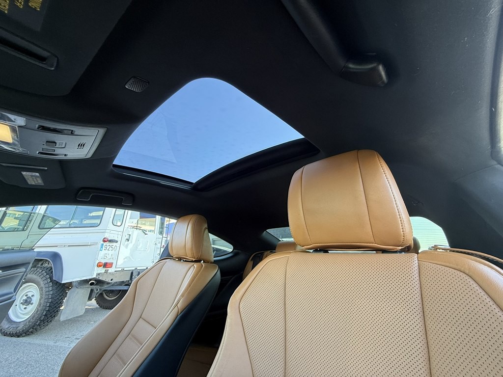 2019 Lexus RC Image 16