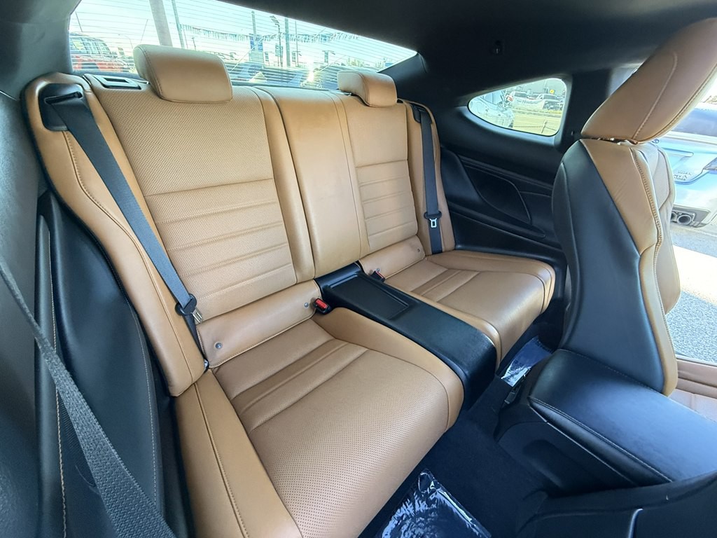 2019 Lexus RC Image 21