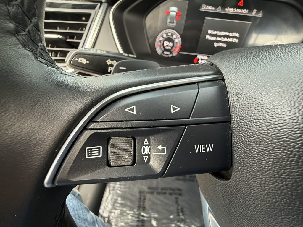 2022 Audi Q5 Image 11