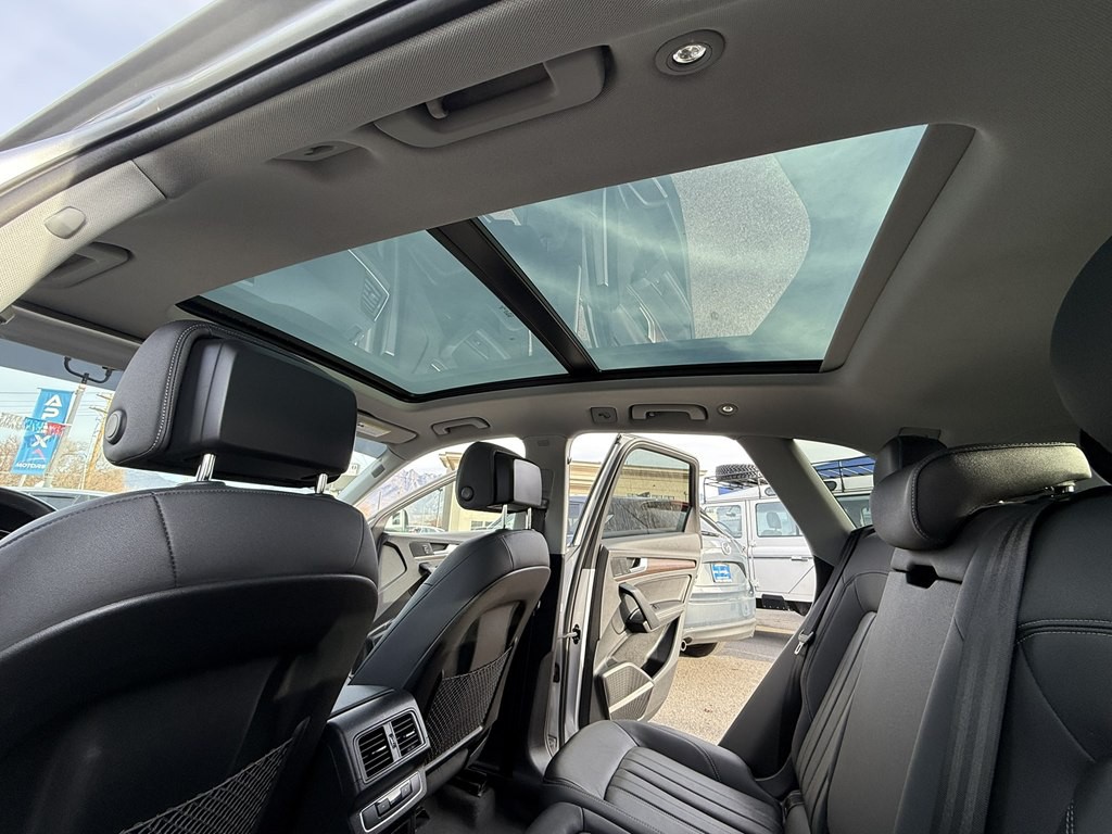 2022 Audi Q5 Image 28