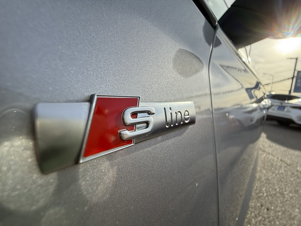 2022 Audi Q5 Image 36