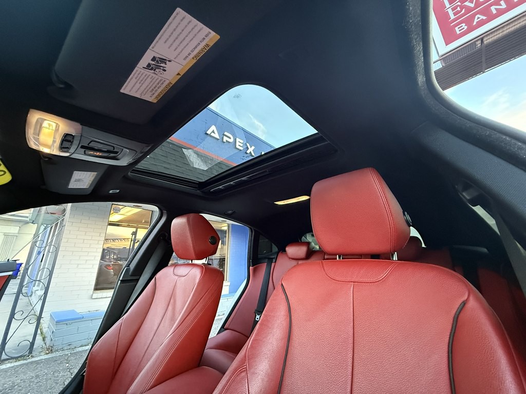 2017 BMW 4 Series Image 18