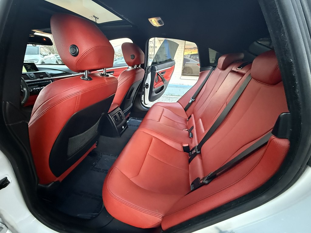 2017 BMW 4 Series Image 22