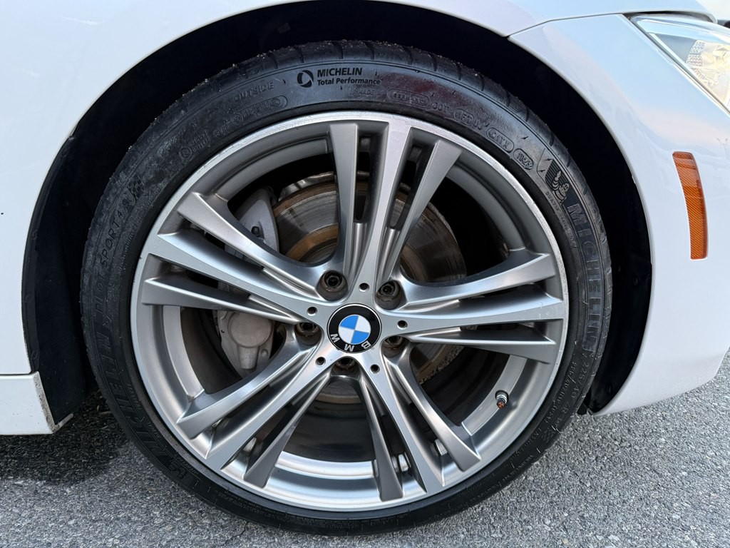 2017 BMW 4 Series Image 30