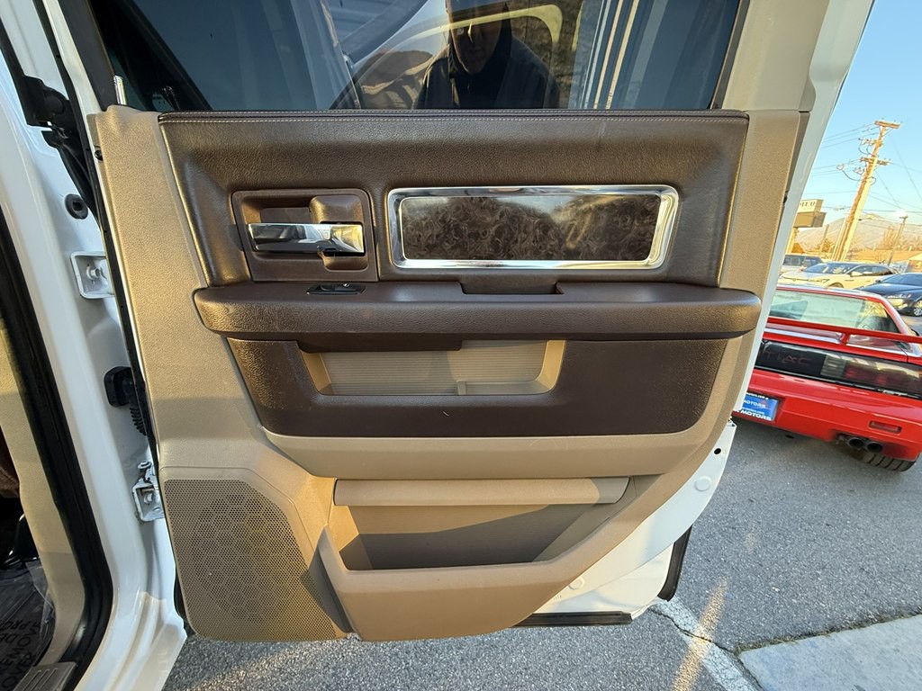 2012 Dodge Ram 3500 Image 21