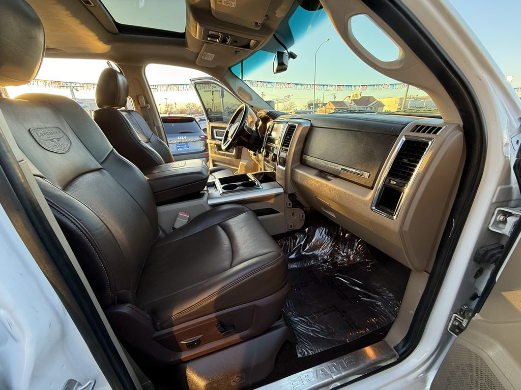 2012 Dodge Ram 3500 Image 22