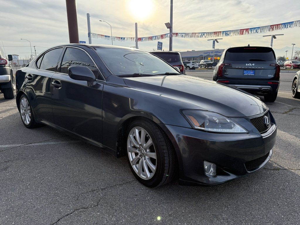 2006 Lexus IS Image 7