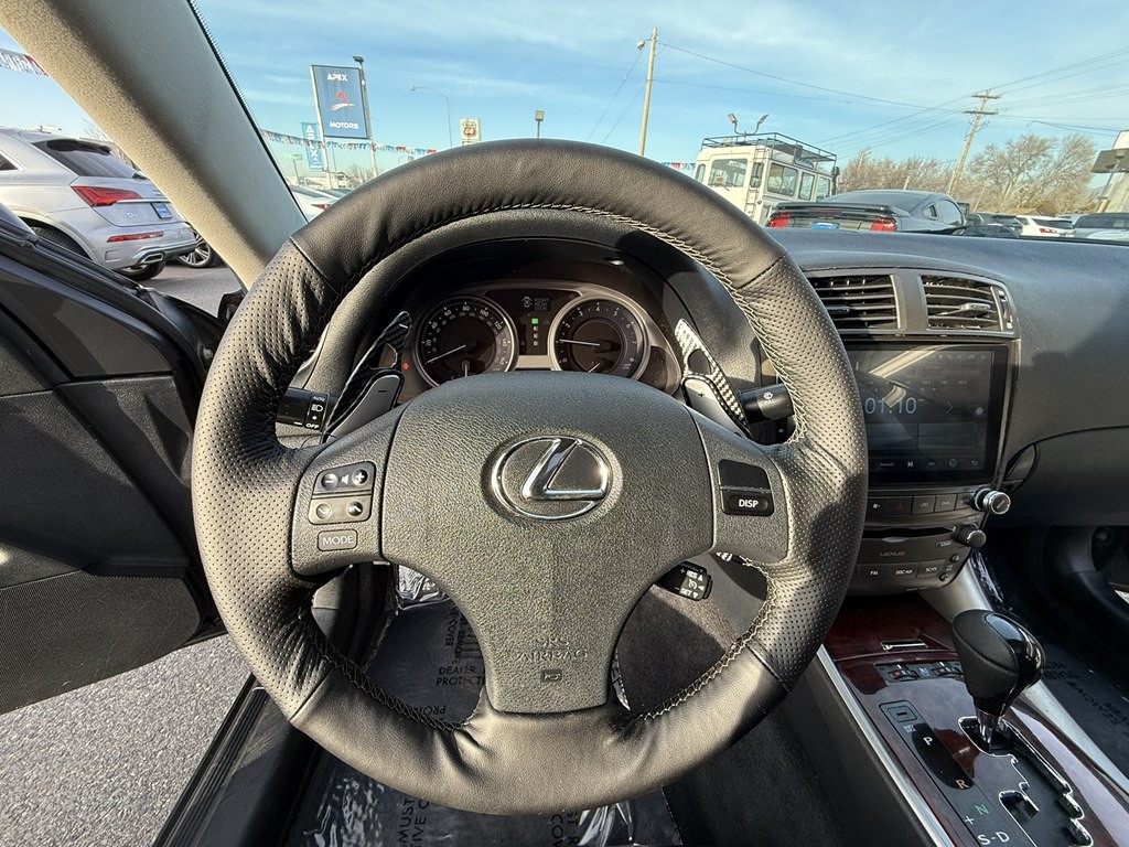 2006 Lexus IS Image 10