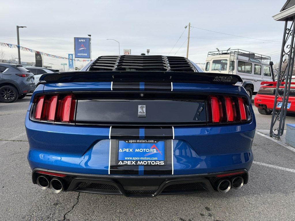 2017 Ford Mustang Image 4