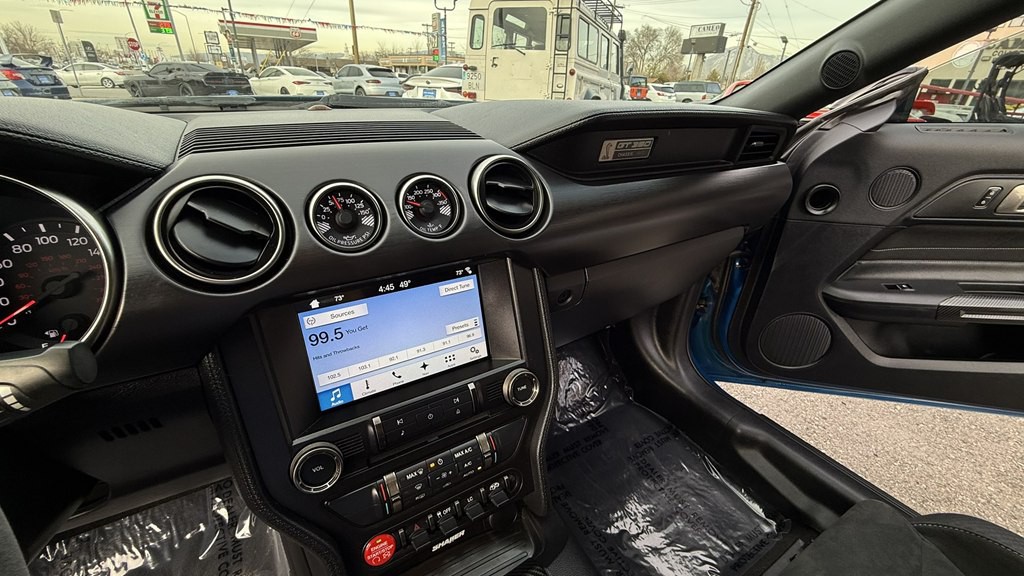 2017 Ford Mustang Image 11