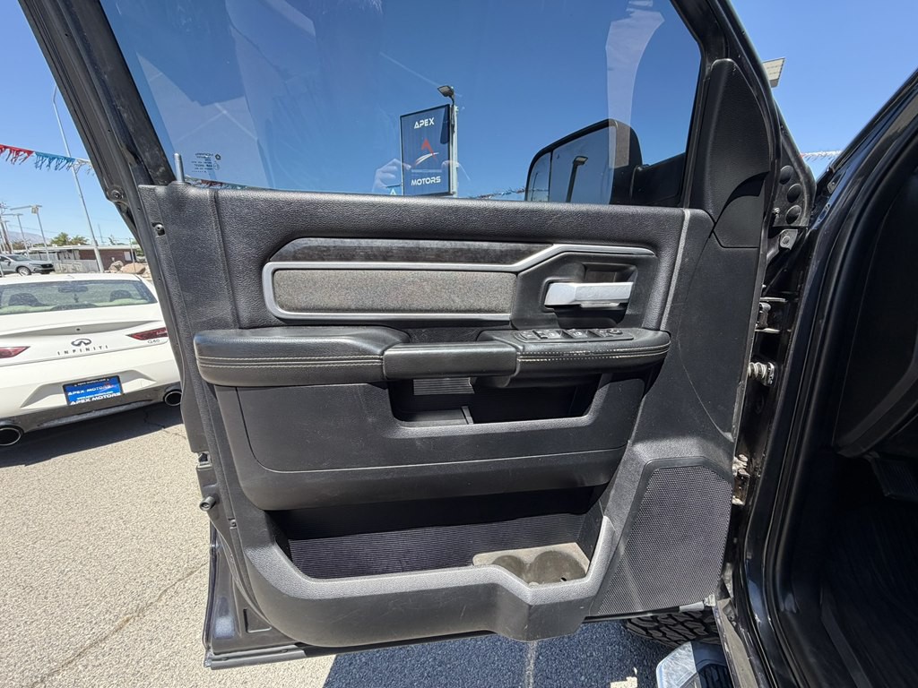 2020 RAM 2500 Image 15
