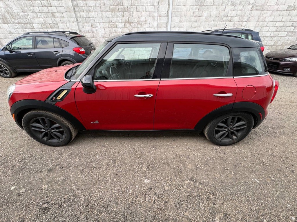 2013 MINI Countryman Image 4