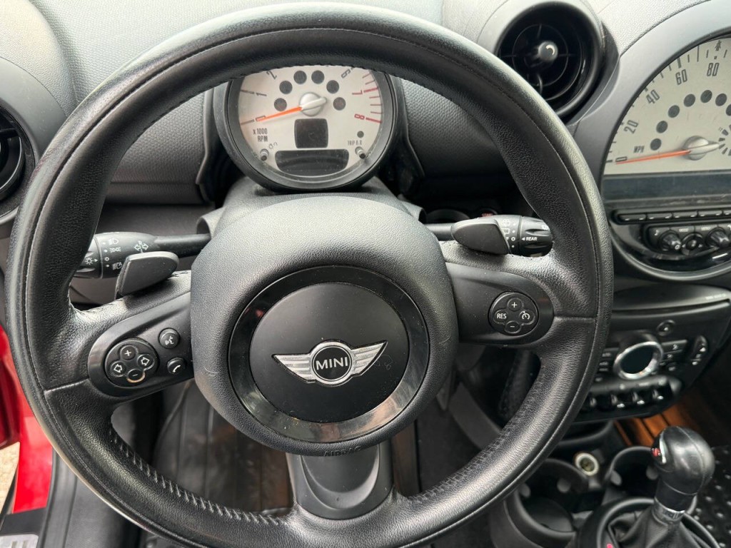 2013 MINI Countryman Image 10