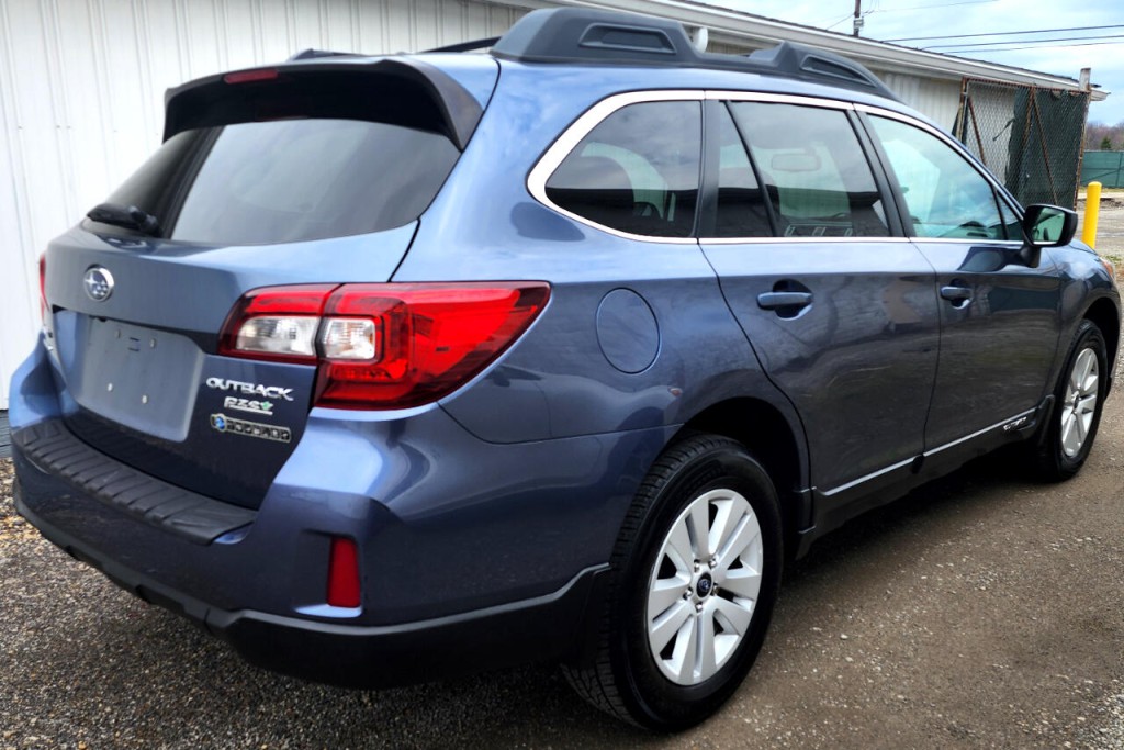 2015 Subaru Outback Image 6