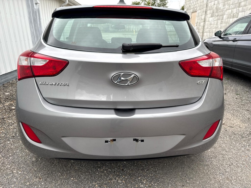 2013 Hyundai Elantra Image 5