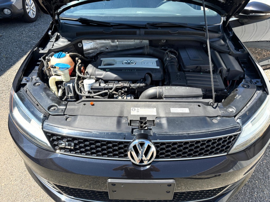 2012 Volkswagen Jetta Image 15