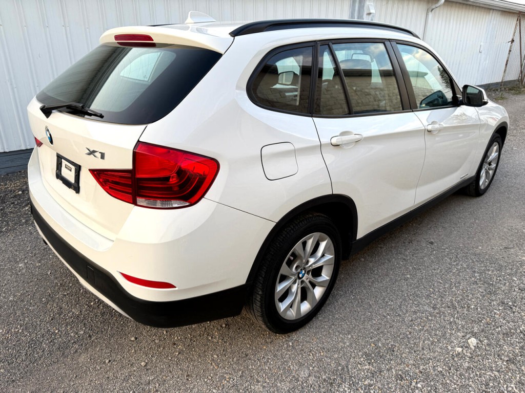 2014 BMW X1 Image 6