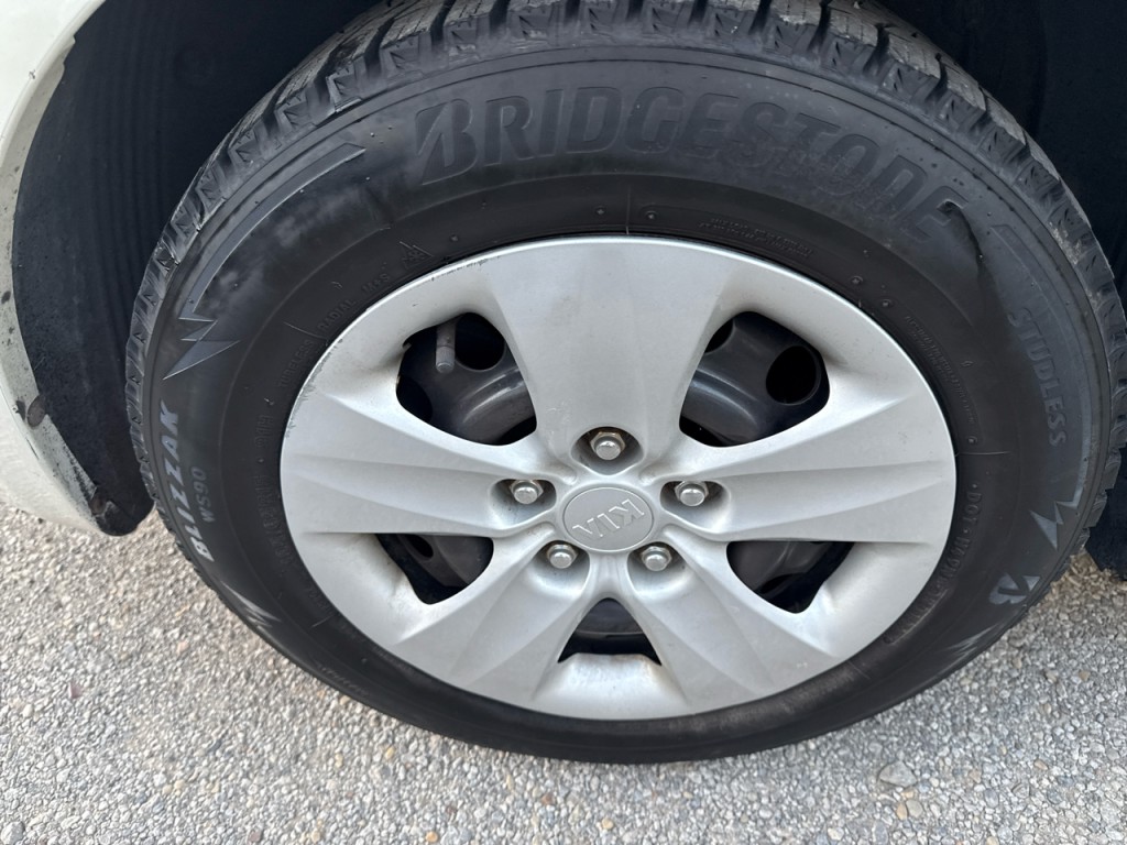 2015 Kia Forte Image 19