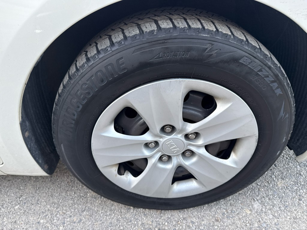2015 Kia Forte Image 20