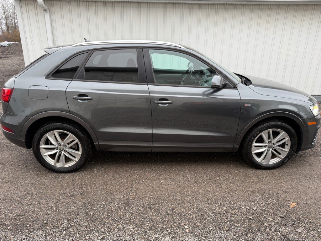 2018 Audi Q3 Image 2