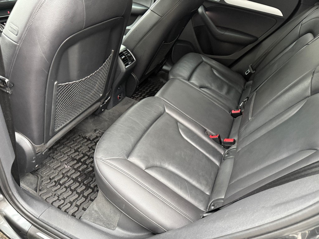 2018 Audi Q3 Image 17