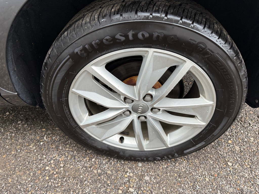 2018 Audi Q3 Image 21