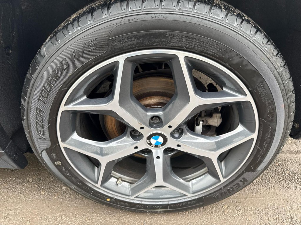 2017 BMW X1 Image 18