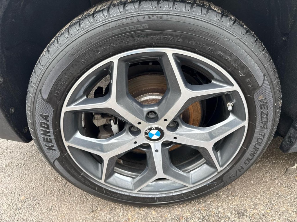 2017 BMW X1 Image 19