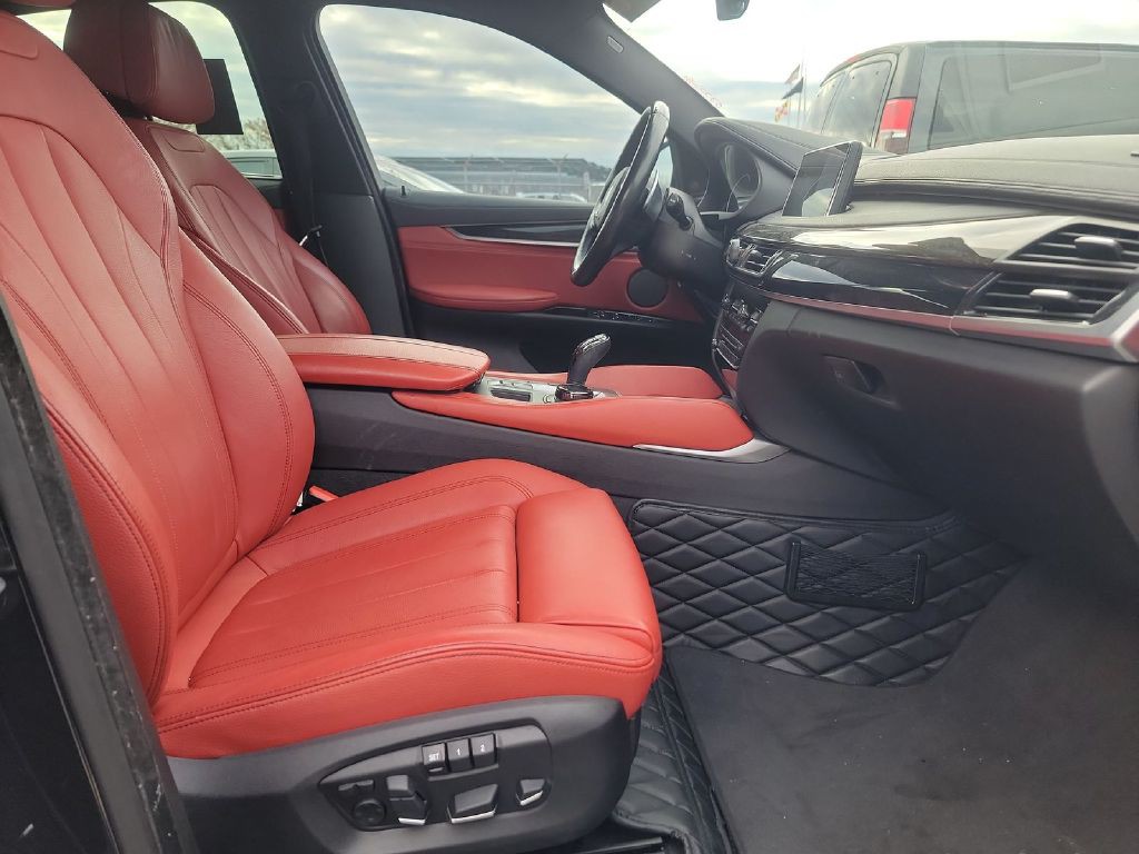 2018 BMW X6 Image 10