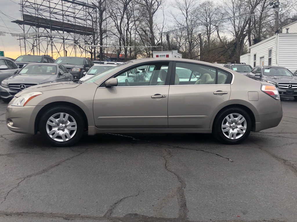 2012 Nissan Altima Image 6