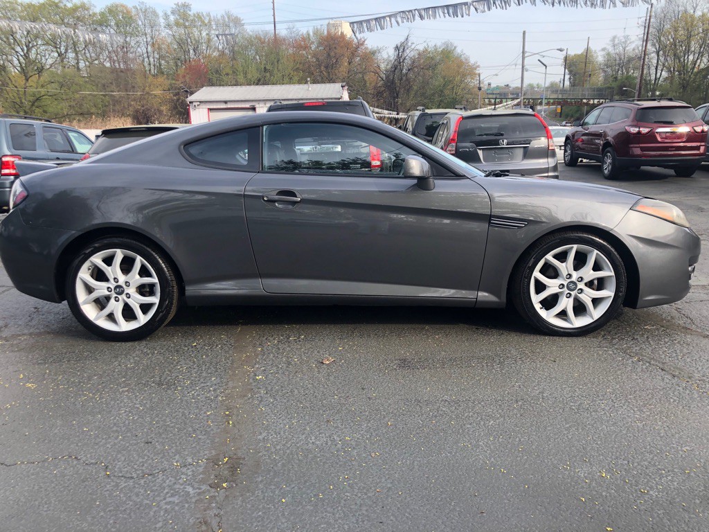 2007 Hyundai Tiburon Image 6