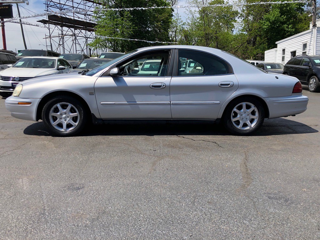 2002 Mercury Sable Image 2
