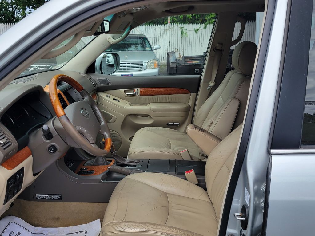 2007 Lexus GX Image 10