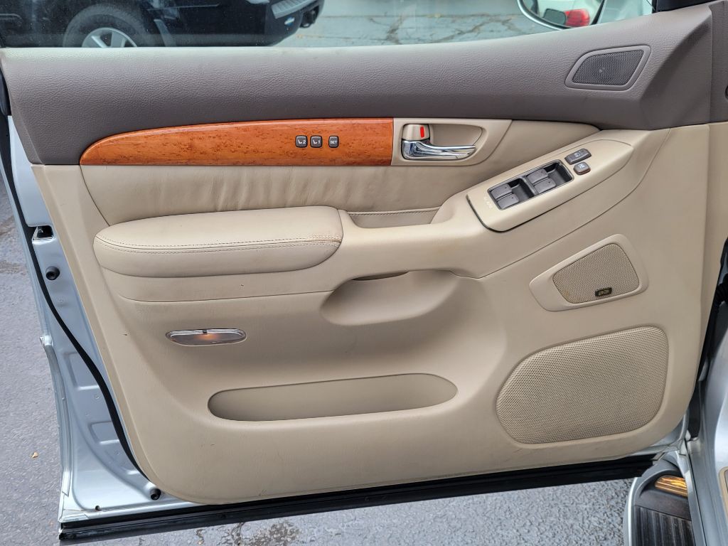 2007 Lexus GX Image 11