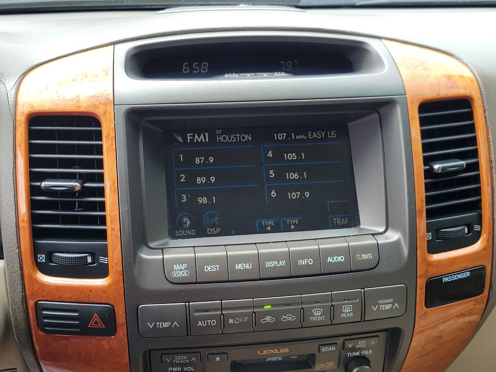 2007 Lexus GX Image 23