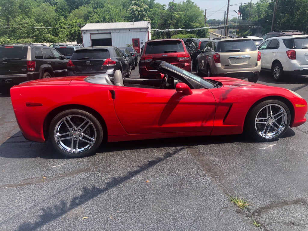 2005 Chevrolet Corvette Image 5