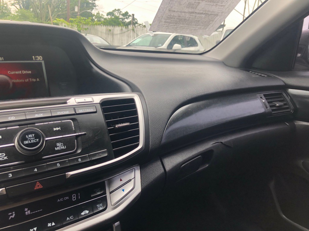 2014 Honda Accord Image 23
