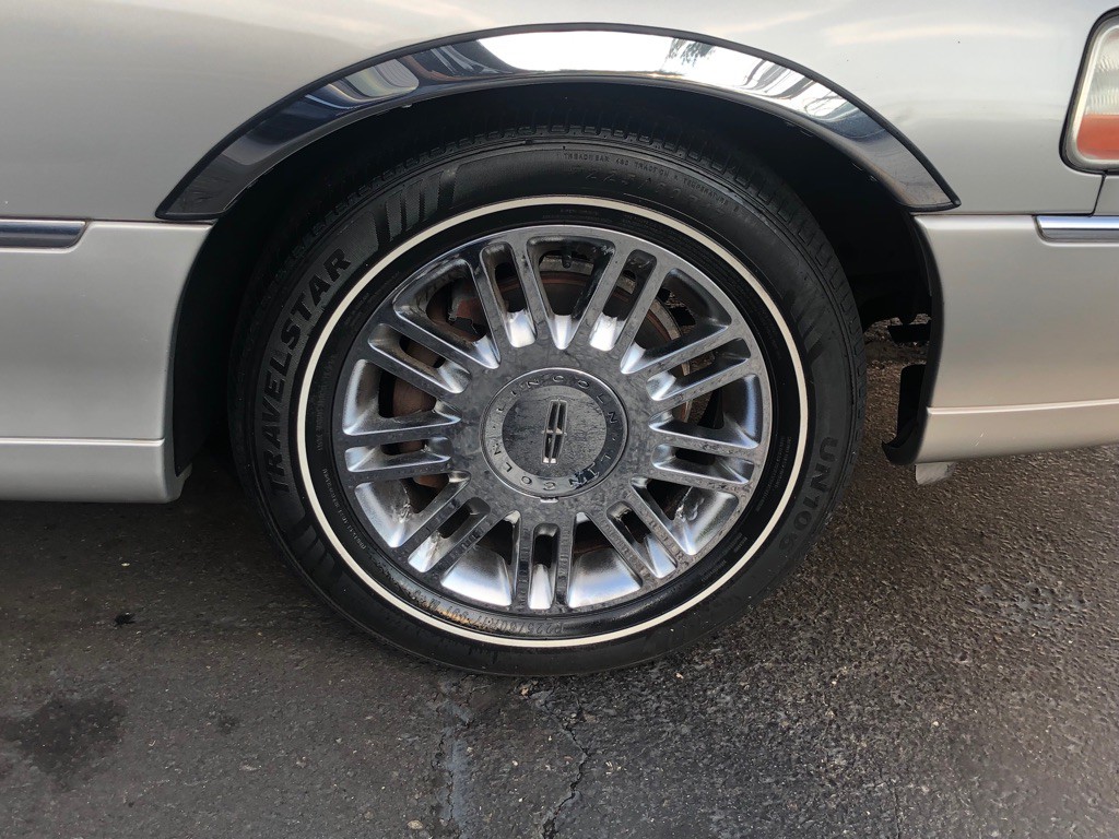 2007 Lincoln Town Car Image 13