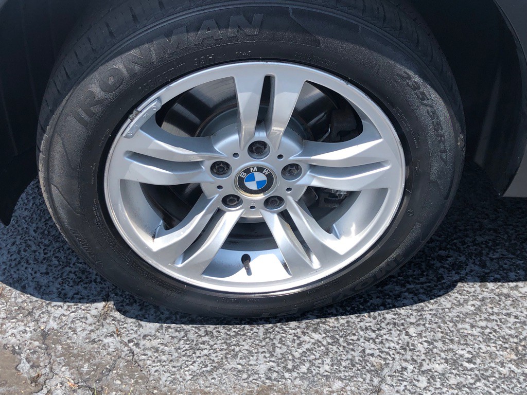 2005 BMW X3 Image 9