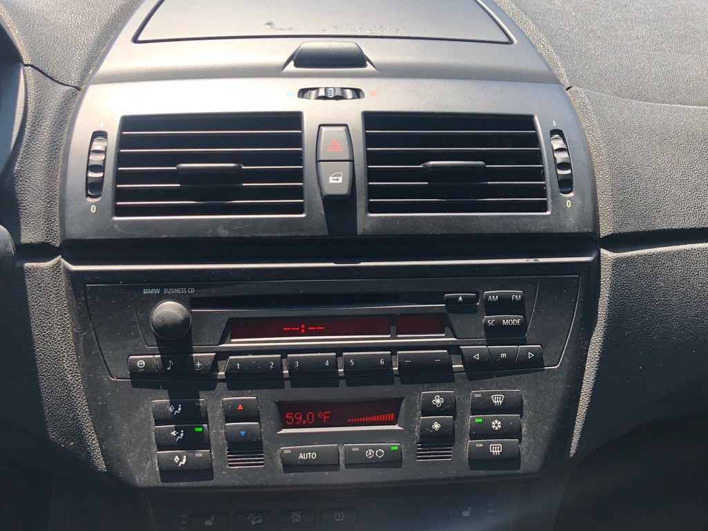 2005 BMW X3 Image 29